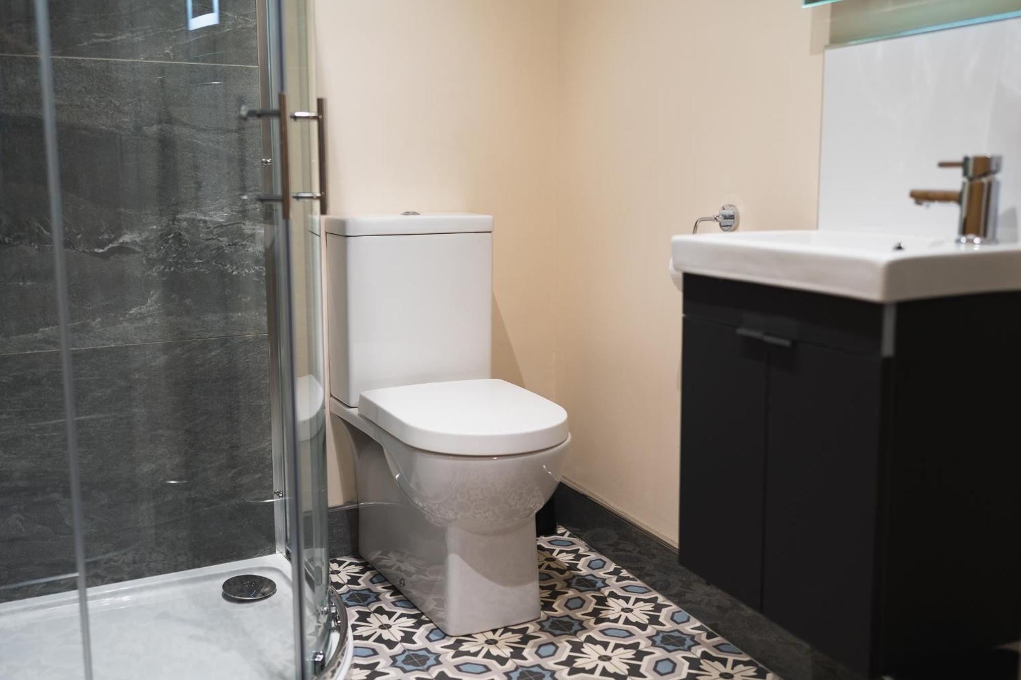 Erne A Rest Apartment Енискилен Екстериор снимка
